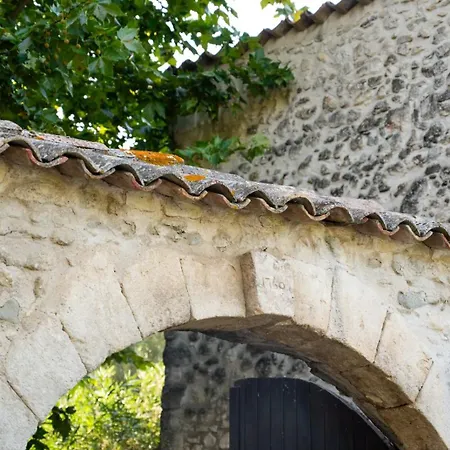 Mas De Thesee Piscine & 12 Ha Prives Semesterbostad Reillanne